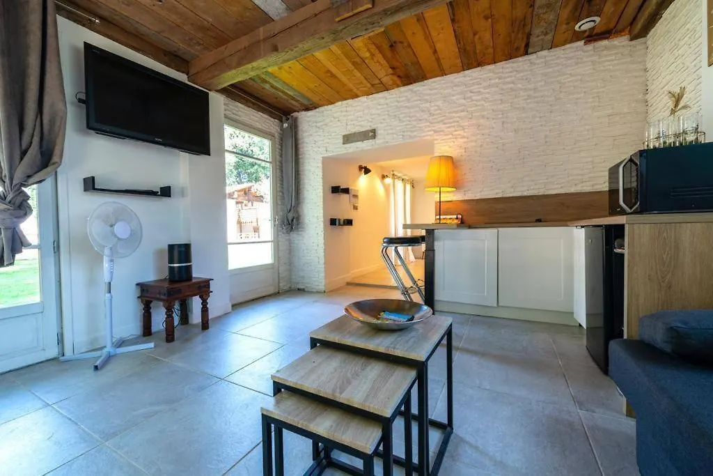 Magnifique Villa Moderne Avec Piscine A Mougins 0*,  France